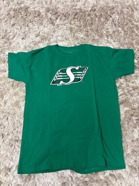 Saskatchewan Roughriders shirt, sz lrg